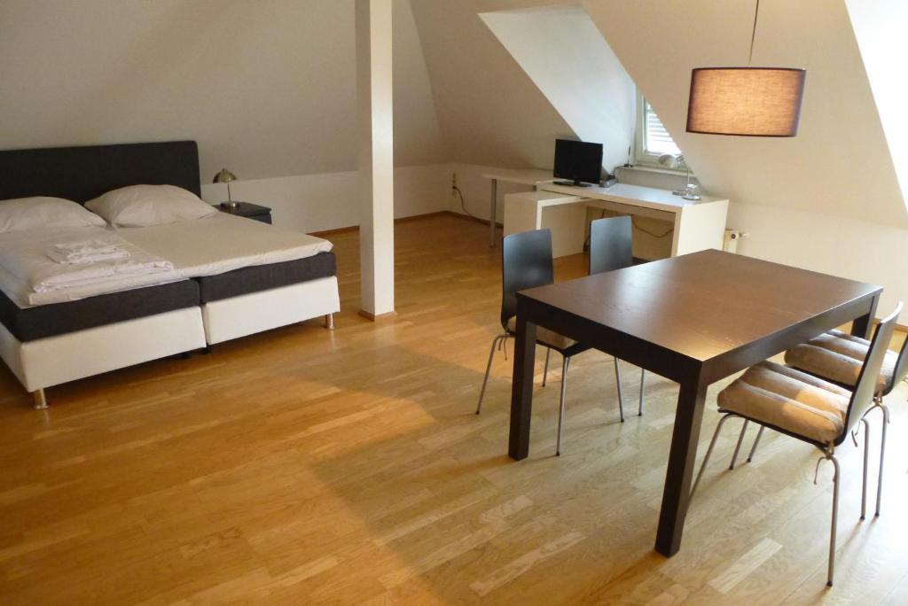 Zum Loewen Hotel บาดฮอมบูร์ก ฟอร์ แดร์เฮอเฮอ ห้อง รูปภาพ